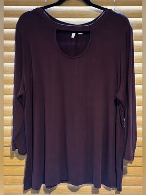 Cato Plum Long Sleeve Keyhole Top